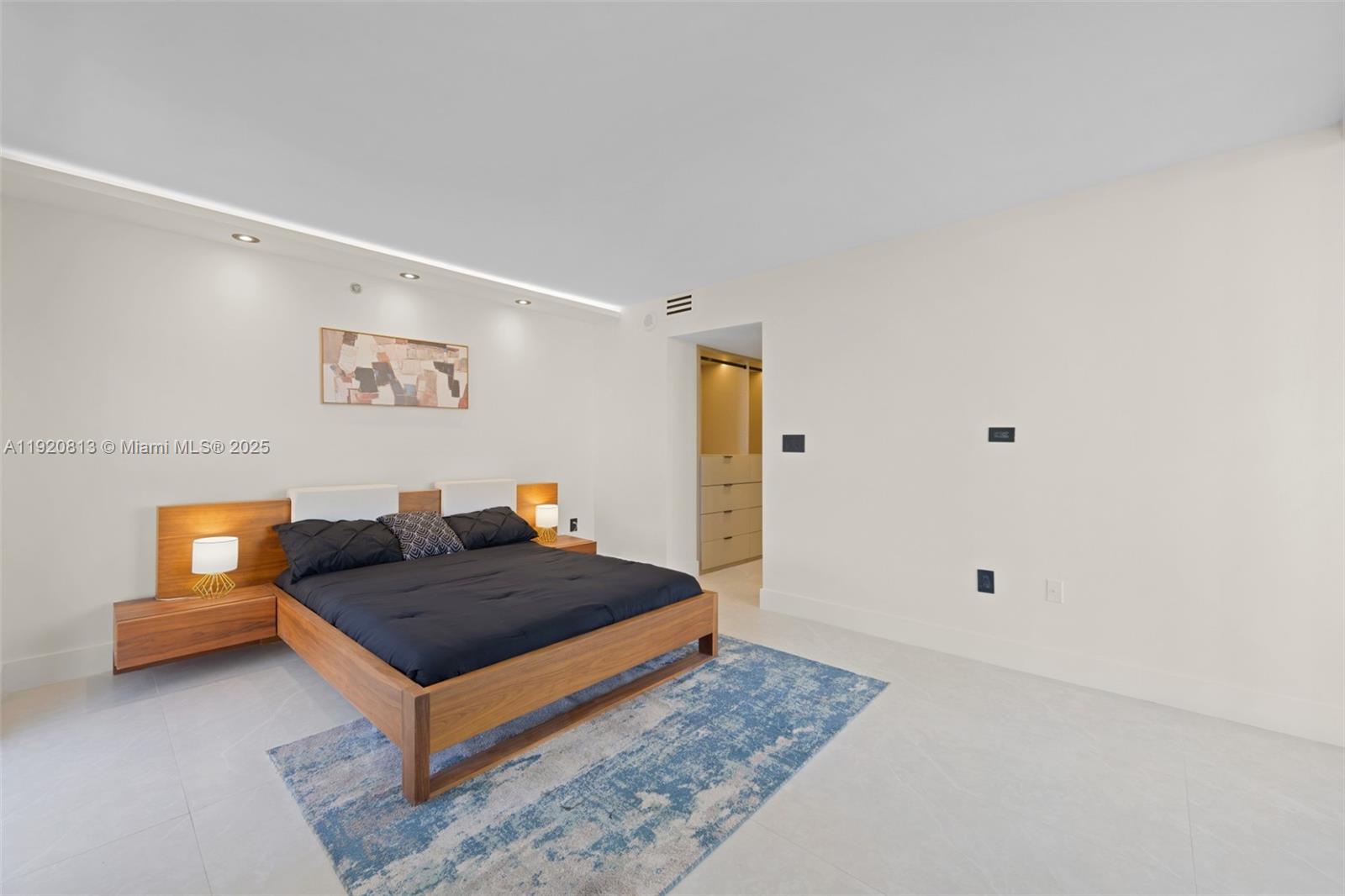 WATERVIEW CONDO - Residential