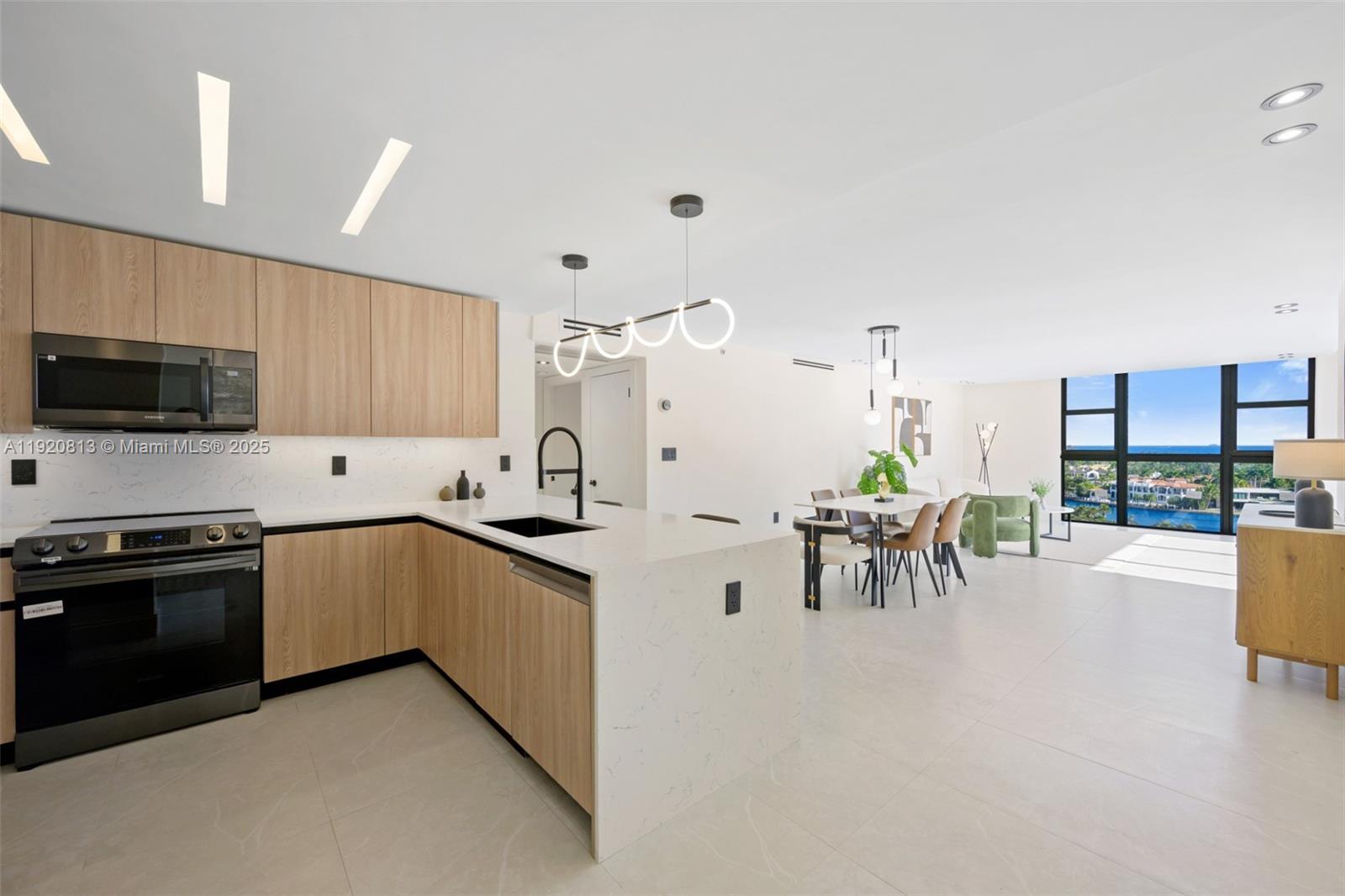 WATERVIEW CONDO - Residential