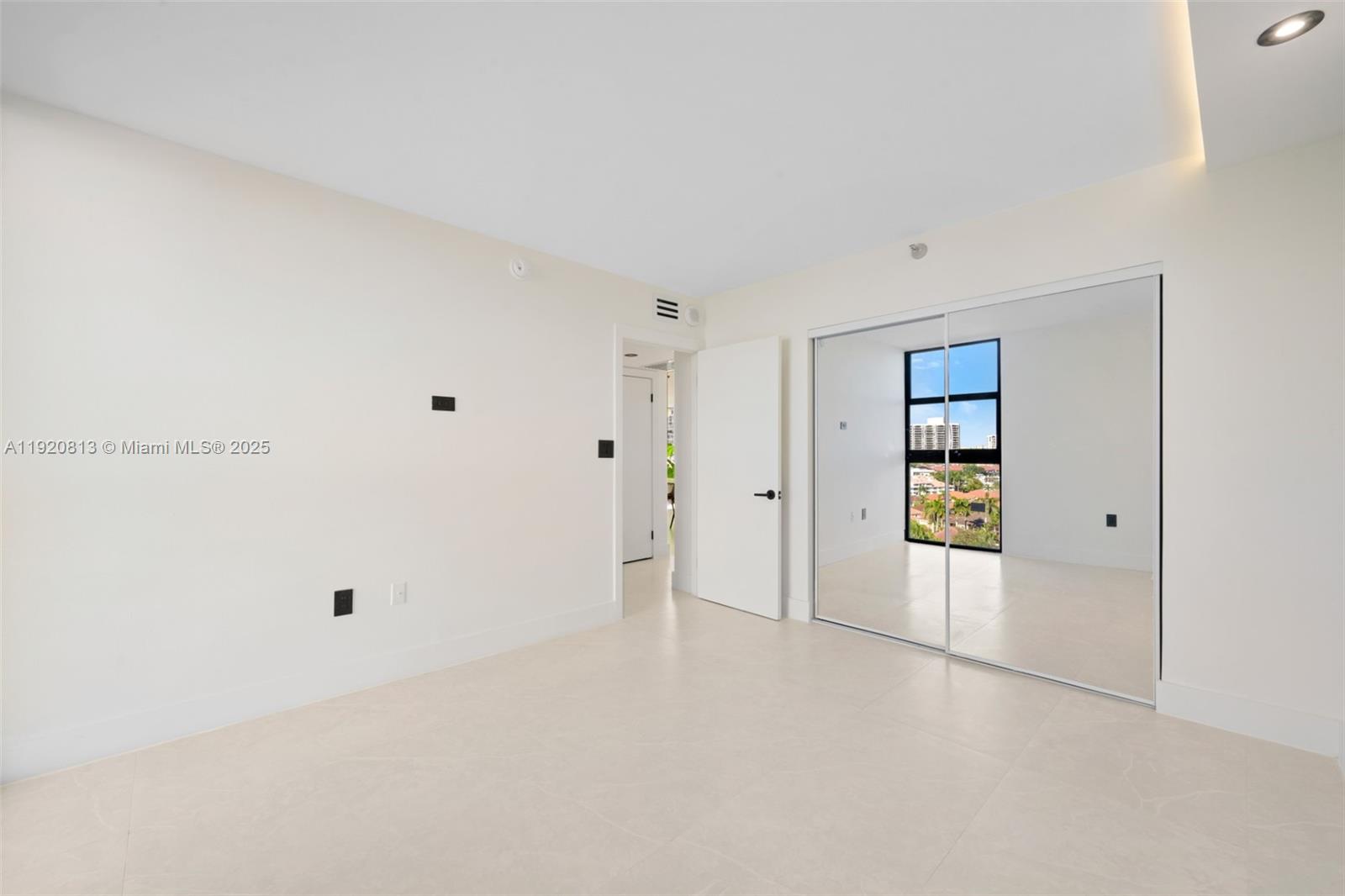 WATERVIEW CONDO - Residential