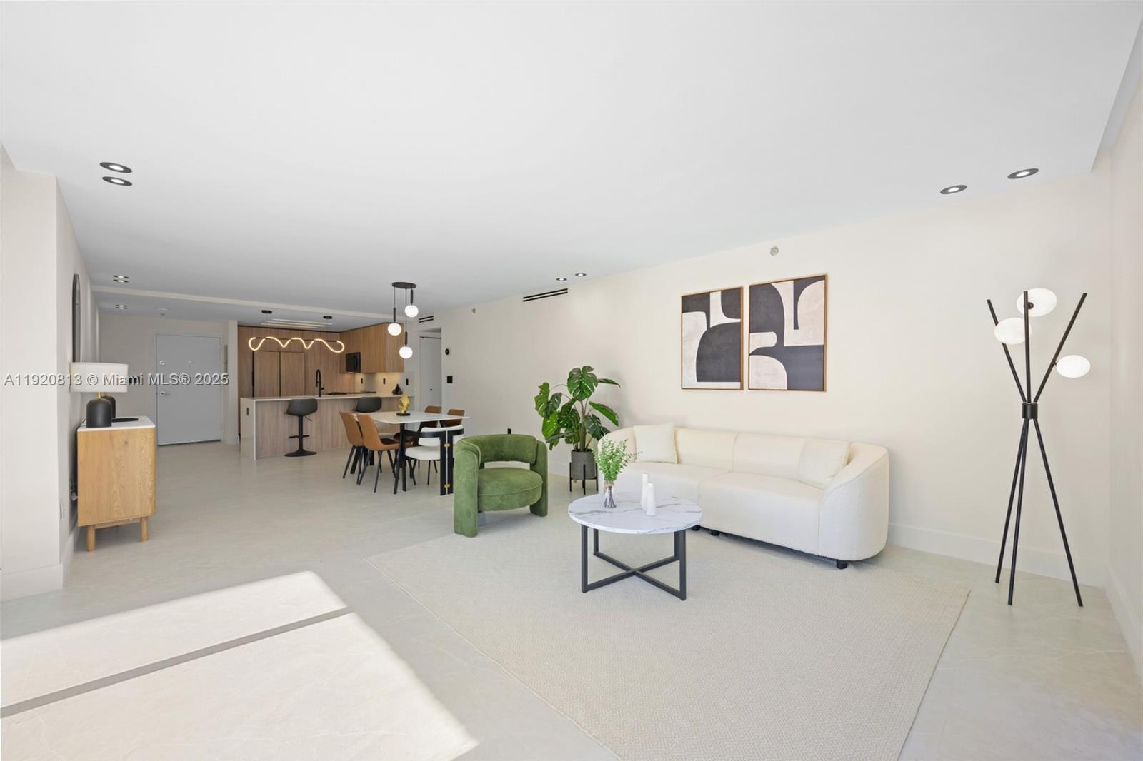 20505 E Country Club Dr 1133