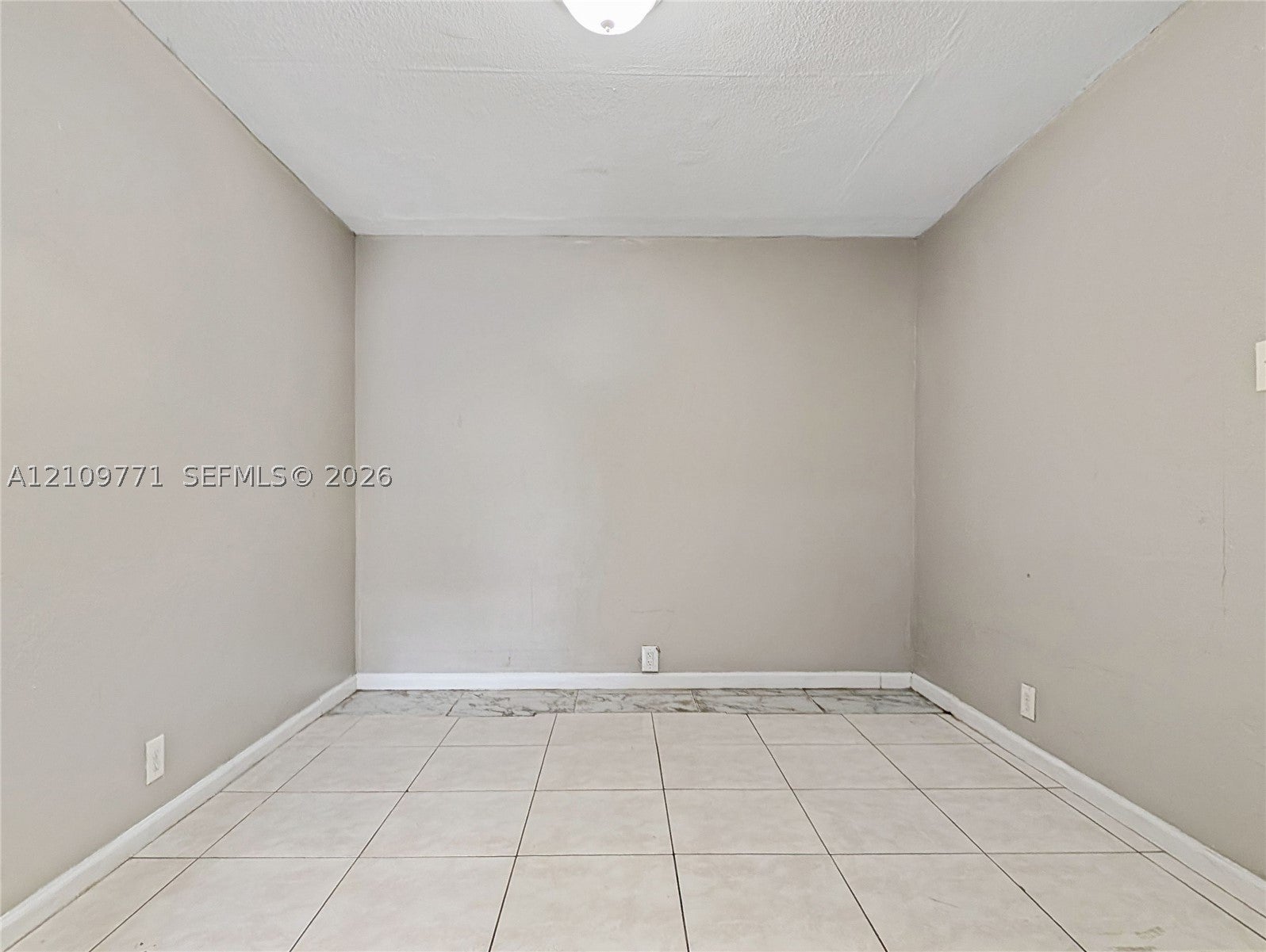 409 NW 18th Ave