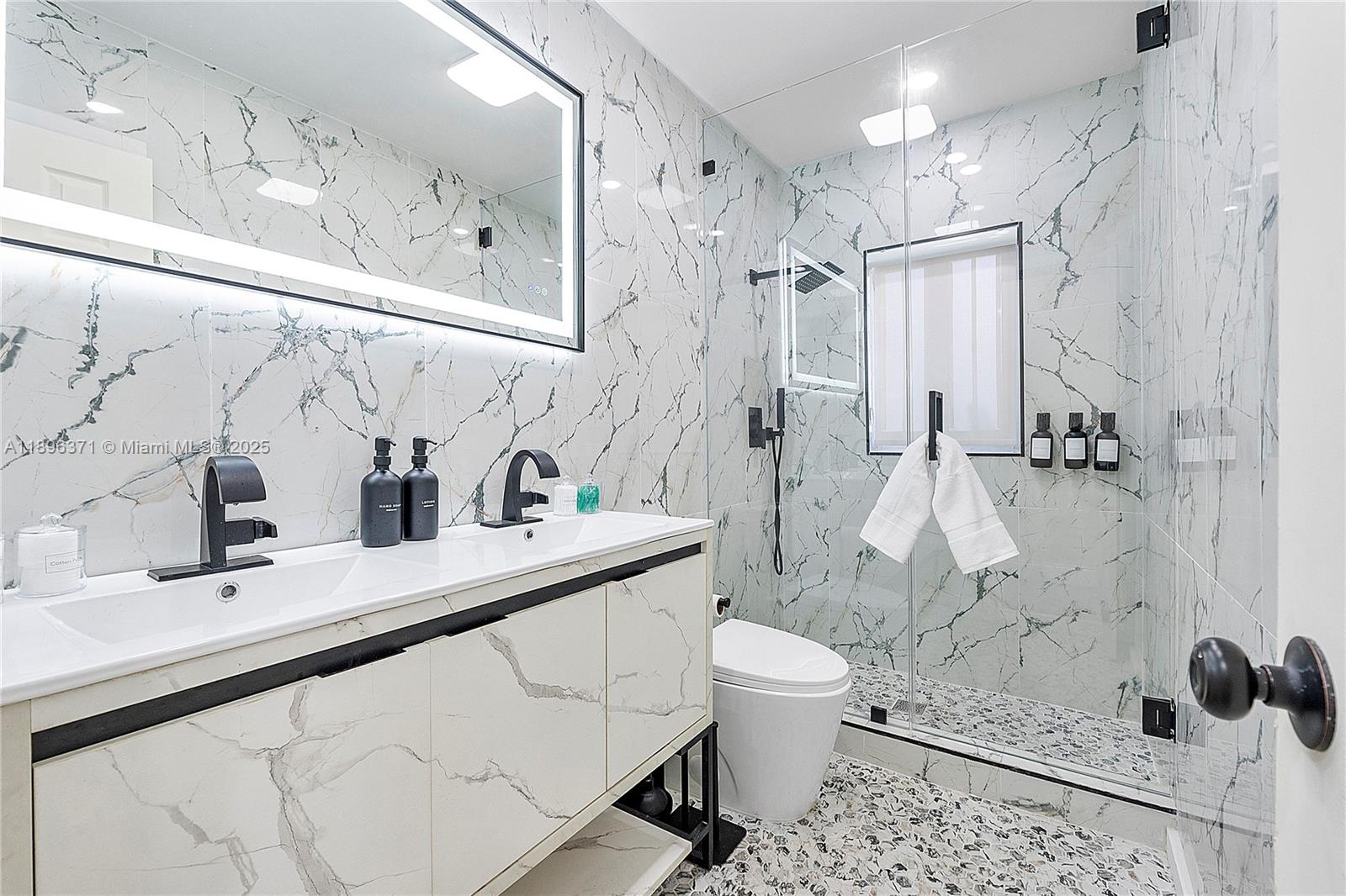 COLLIER ESTATES 3RD ADD - Residential