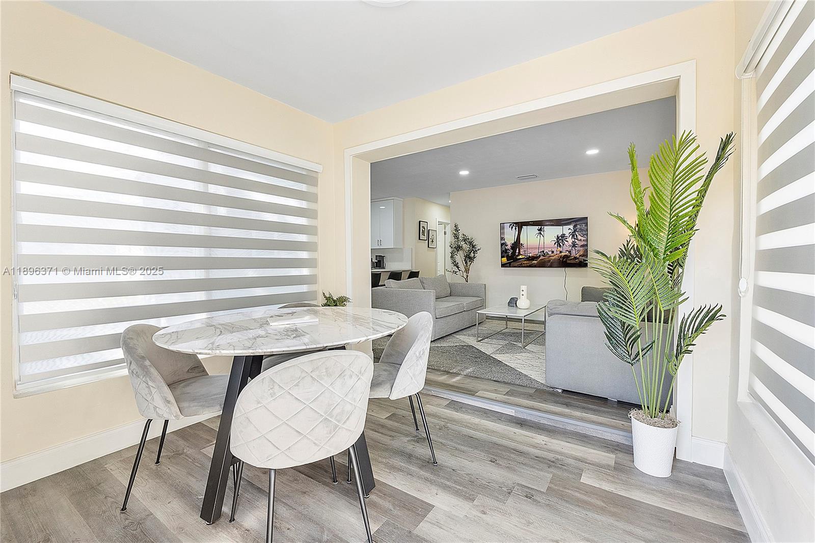 COLLIER ESTATES 3RD ADD - Residential