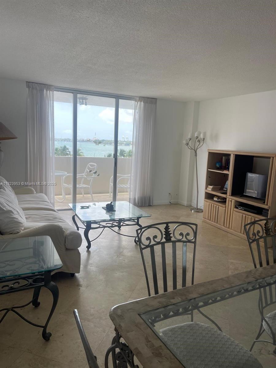 ISLAND TERRACE CONDO - Residential