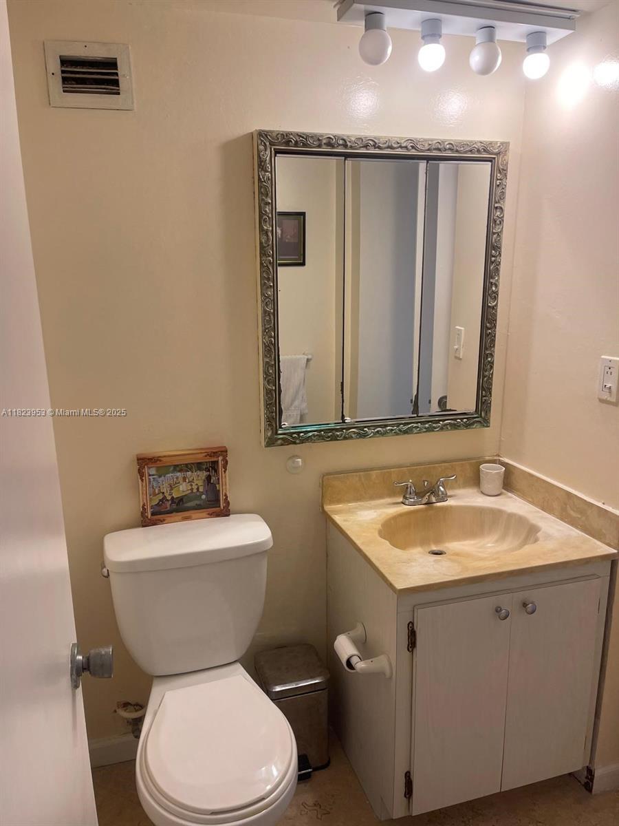 ISLAND TERRACE CONDO - Residential