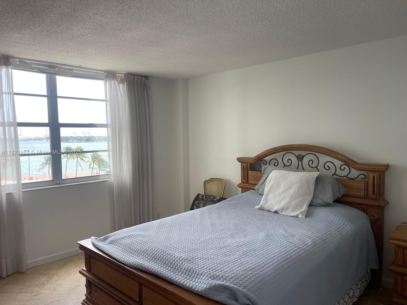 ISLAND TERRACE CONDO - Residential