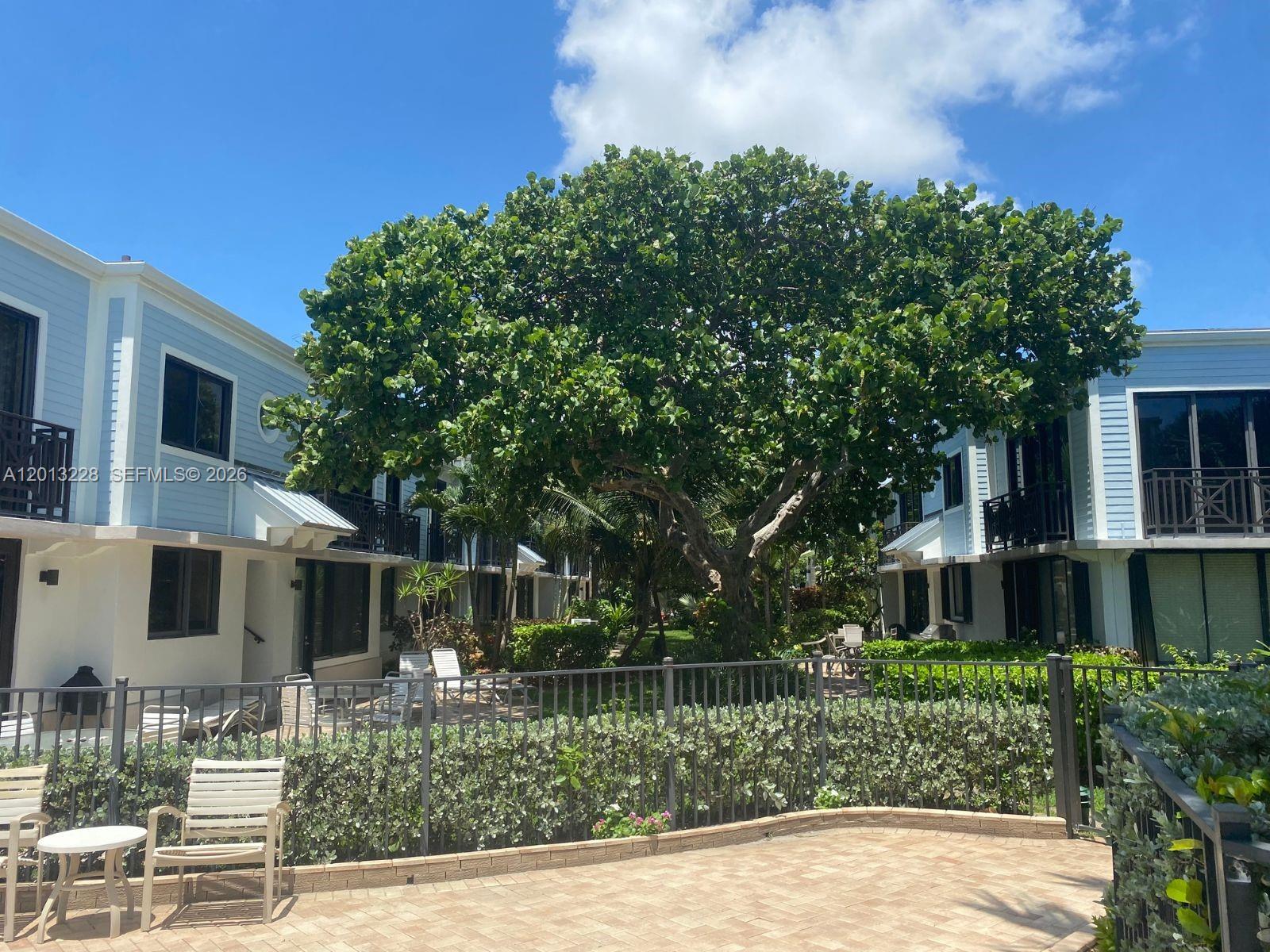 OCEANAGE CONDO - Residential