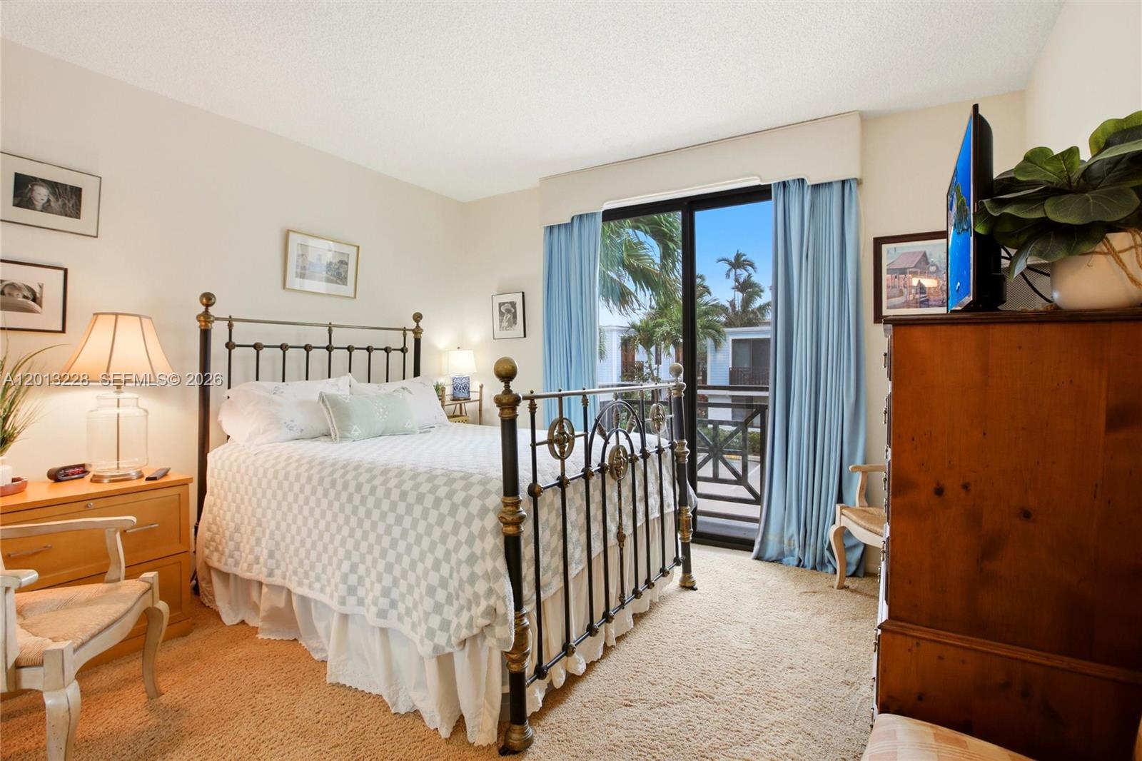 OCEANAGE CONDO - Residential