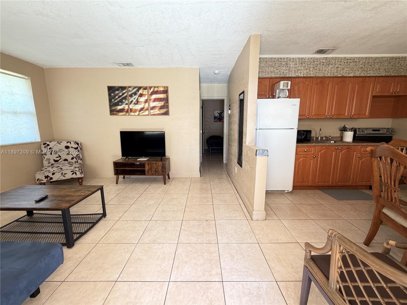 NORTH DANIA HEIGHTS - Residential Lease