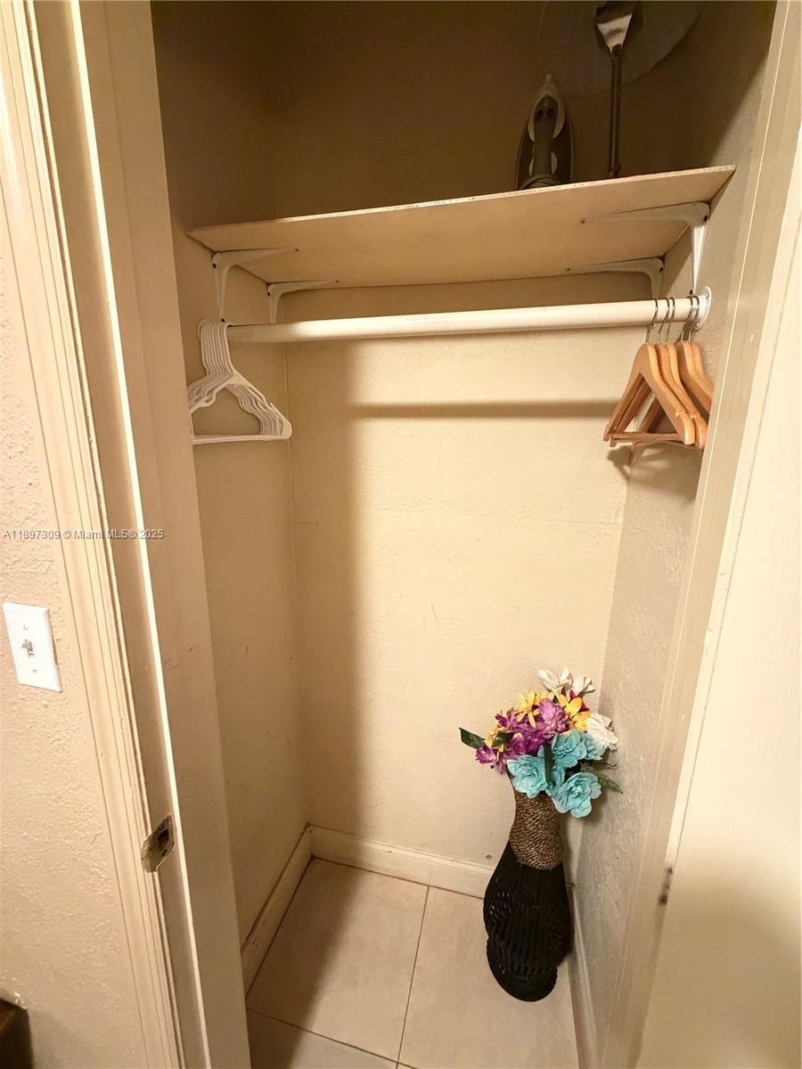 NORTH DANIA HEIGHTS - Residential Lease