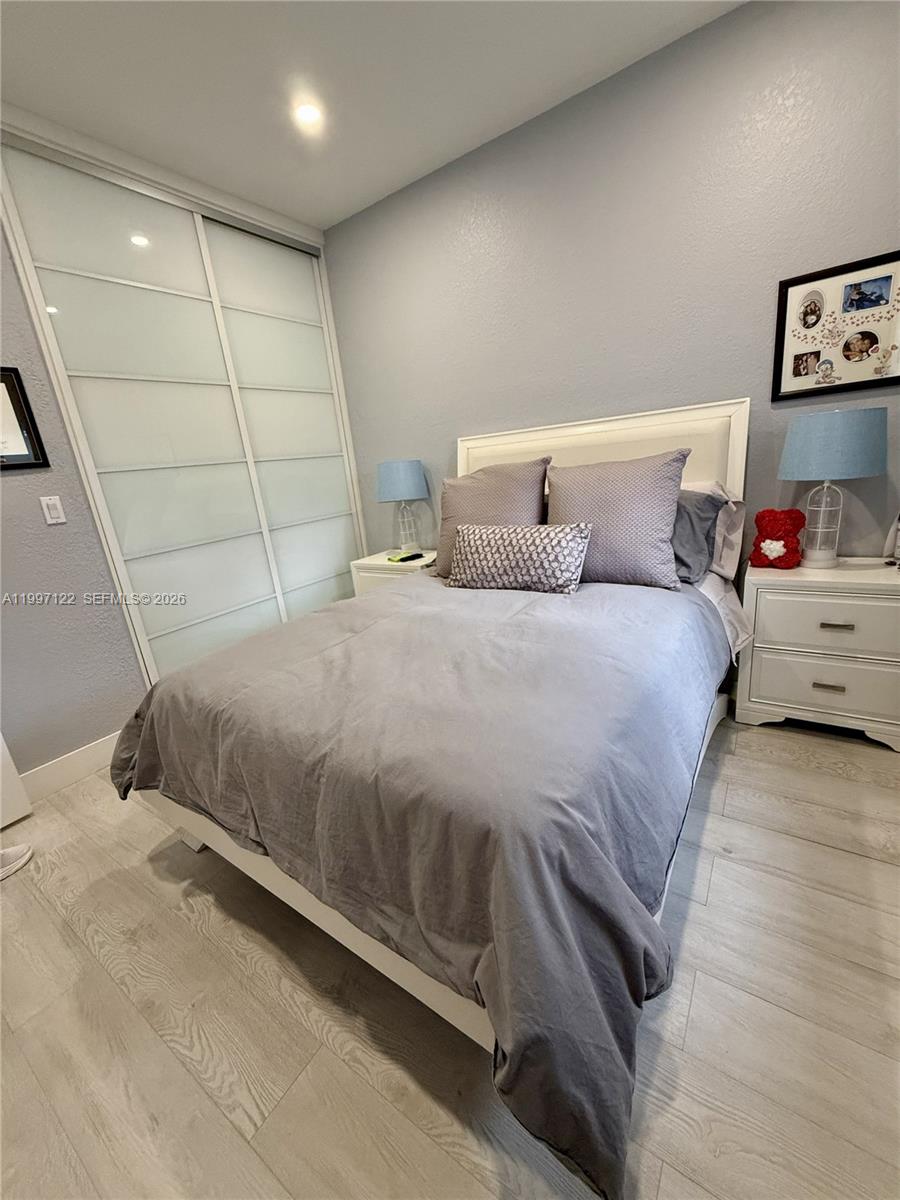 DORAL ISLES NORTH SEC TWO - Residential Lease