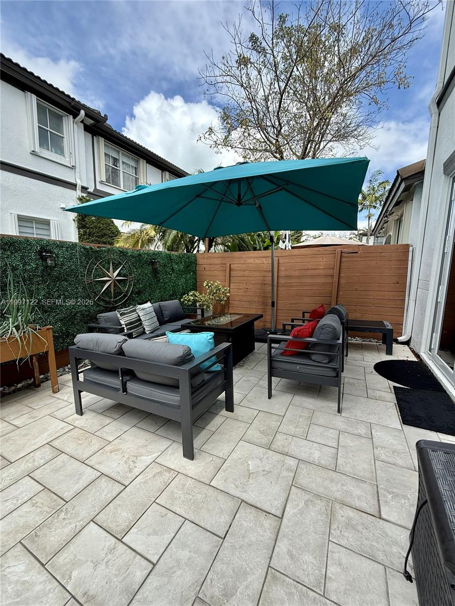 DORAL ISLES NORTH SEC TWO - Residential Lease