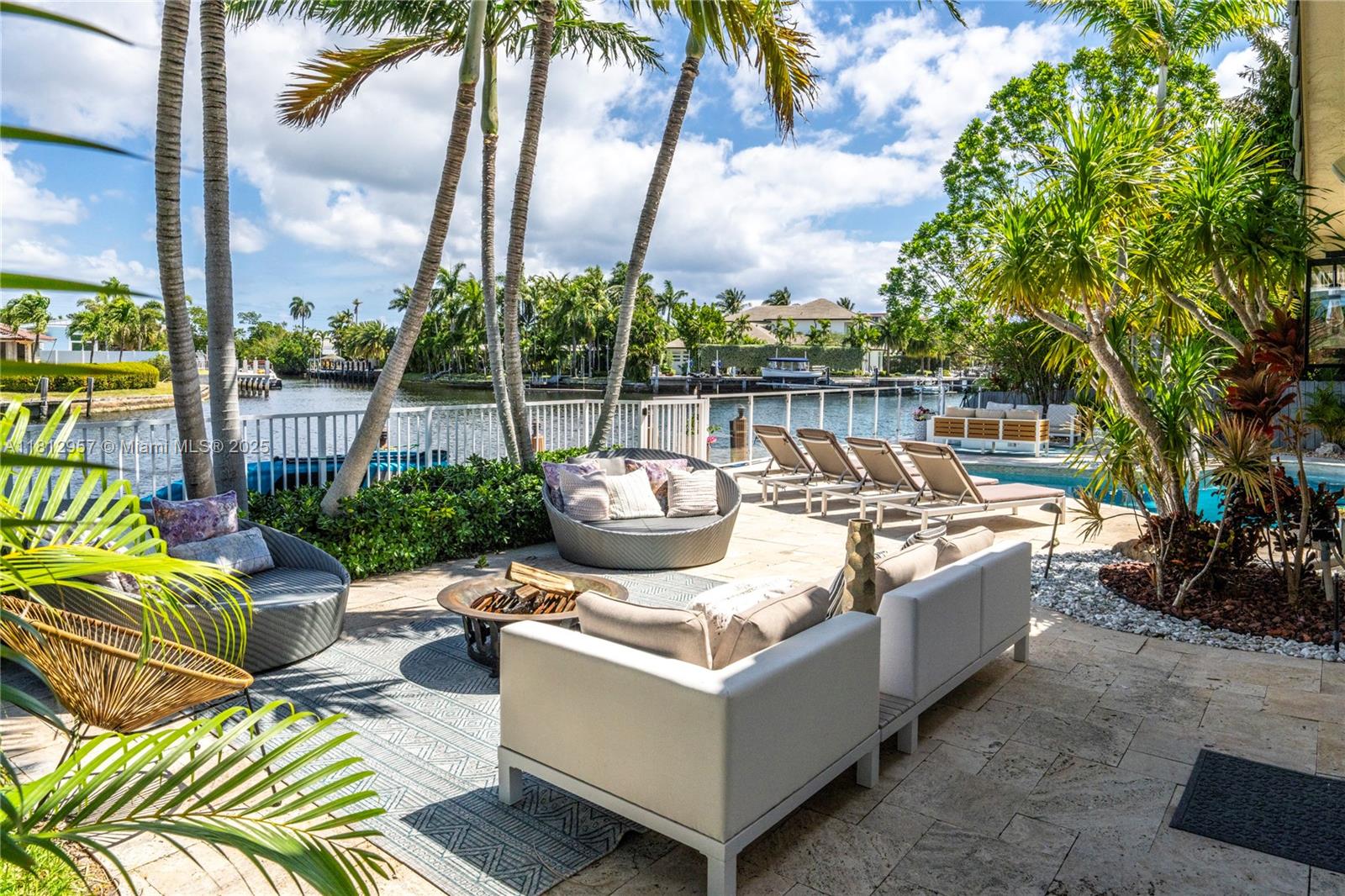 BAL HARBOUR - Residential Lease