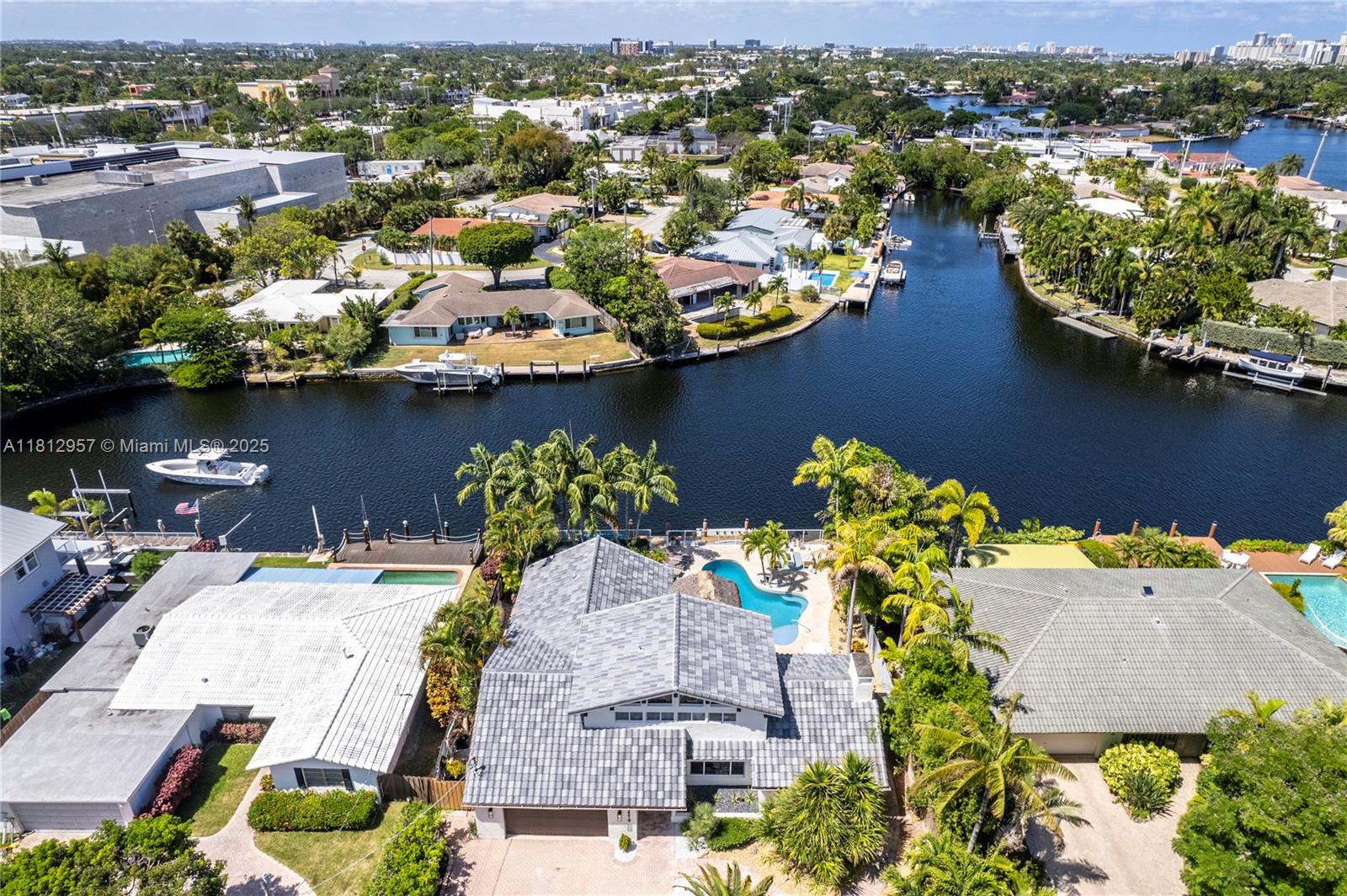 BAL HARBOUR - Residential Lease