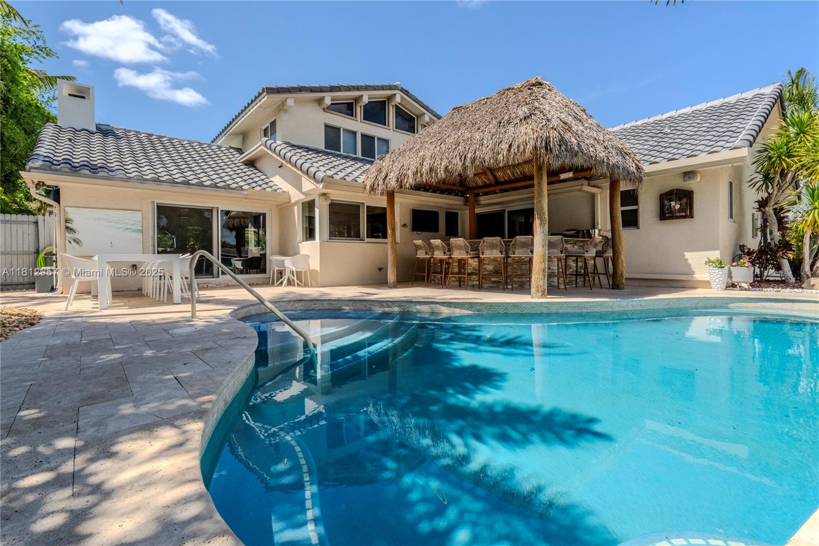 BAL HARBOUR - Residential Lease