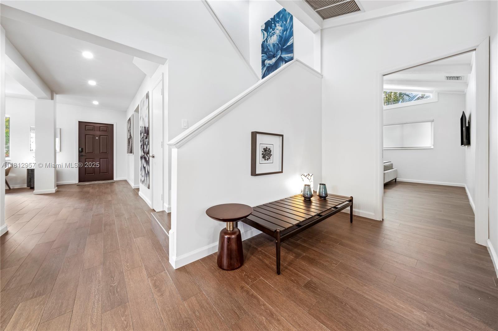 BAL HARBOUR - Residential Lease