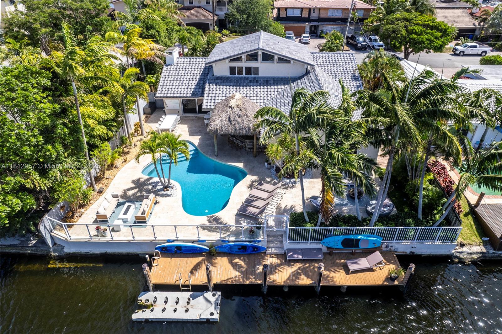 BAL HARBOUR - Residential Lease