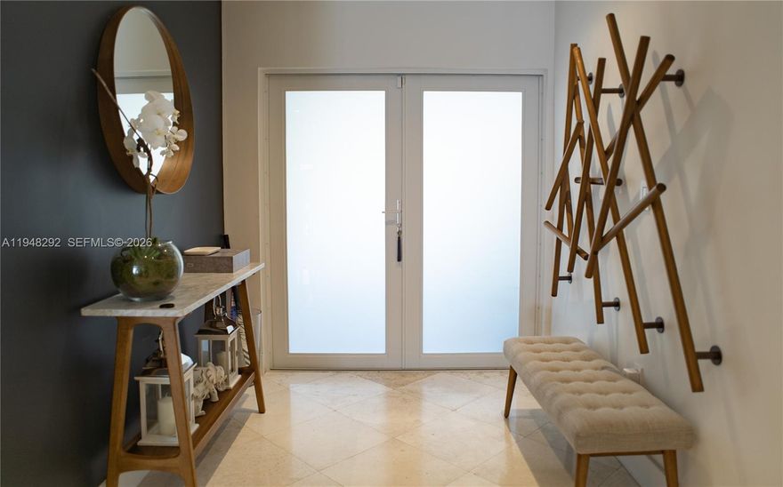 Welcome to the paradise of living on Keystone Island.5 bedrooms, 3 full bathrooms, plus a guest bathroom. Completely remodeled home with a brand-new roof, impact windows, and new plumbing and electrical systems throughout the entire house. Brand-new bathrooms and kitchen.

Outside, the patio was extended to include a living area and a dining table for 12 people. A brand-new grill area with refrigerator and countertop, ideal for charcoal and wood barbecues. A true paradise in the middle of the city, close to Bal Harbour Shops, Aventura, Publix, Whole Foods, restaurants, and shopping centers.

Ideal for families with children, with the option to choose among the best private and public schools.