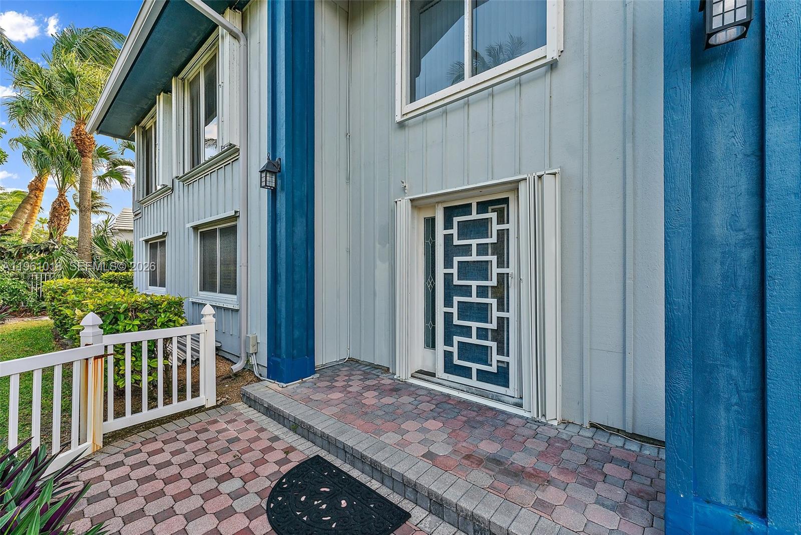 JUPITER INLET BEACH COLON - Residential