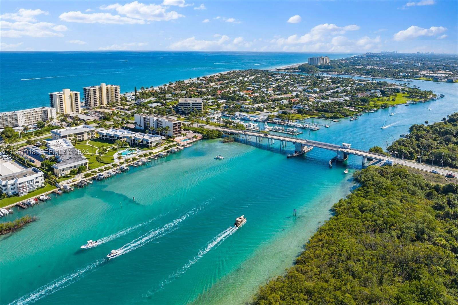 JUPITER INLET BEACH COLON - Residential