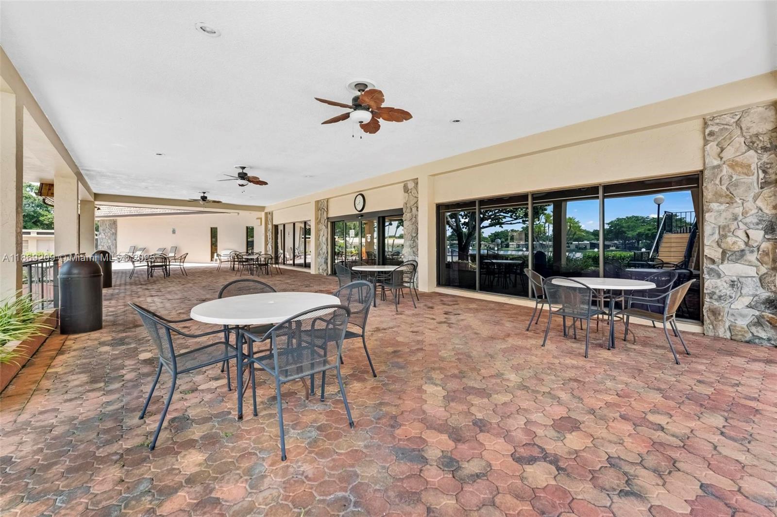 VILLAS AT CARRIAGE HILLS - Residential