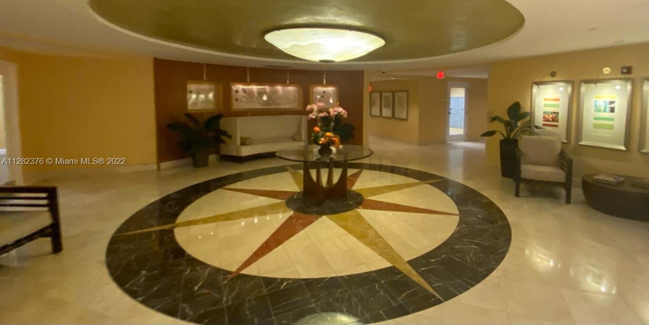 TOSCANO CONDO - Residential
