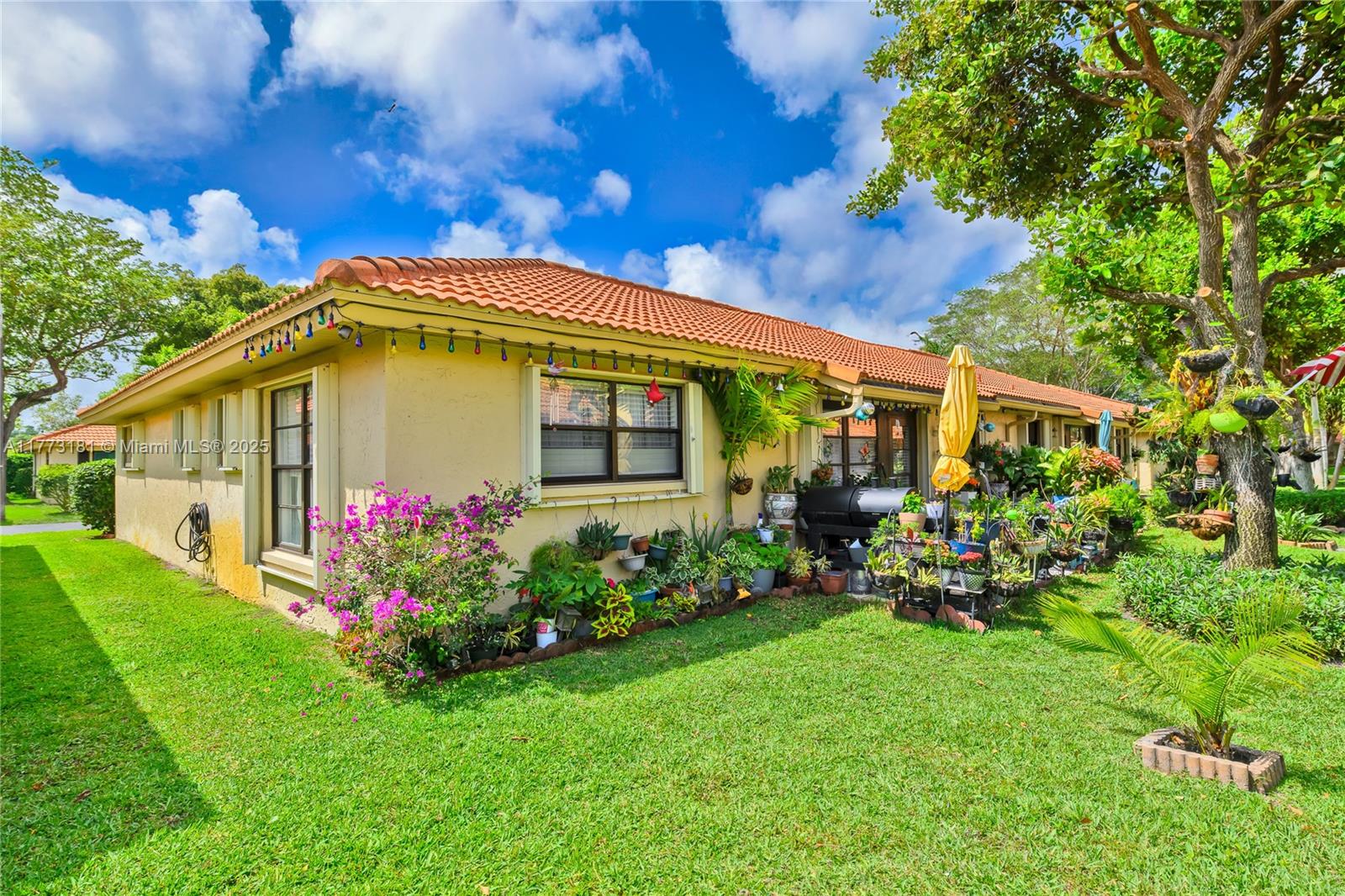 BENT TREE VILLAS WEST CON - Residential
