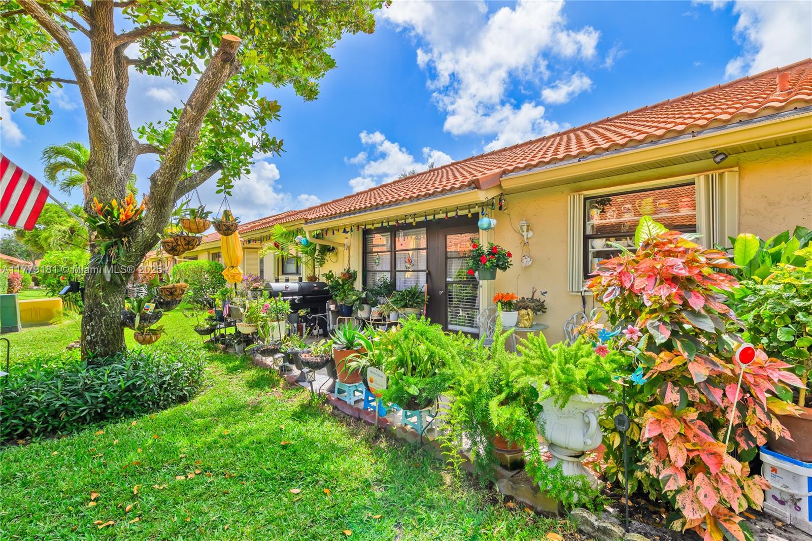 BENT TREE VILLAS WEST CON - Residential
