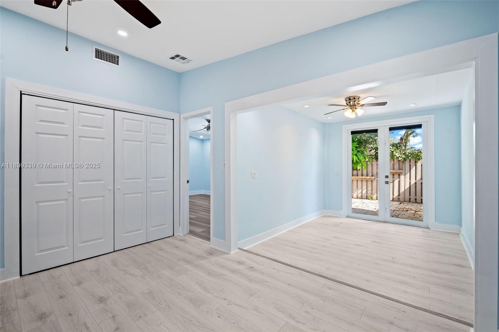 CREEKSIDE VILLAS SEC TWO - Residential Lease