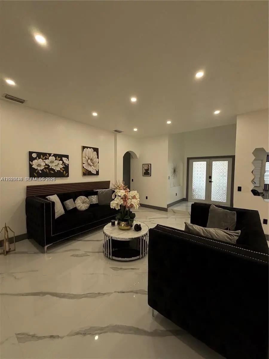 SHORES AT KEYS GATE - Residential