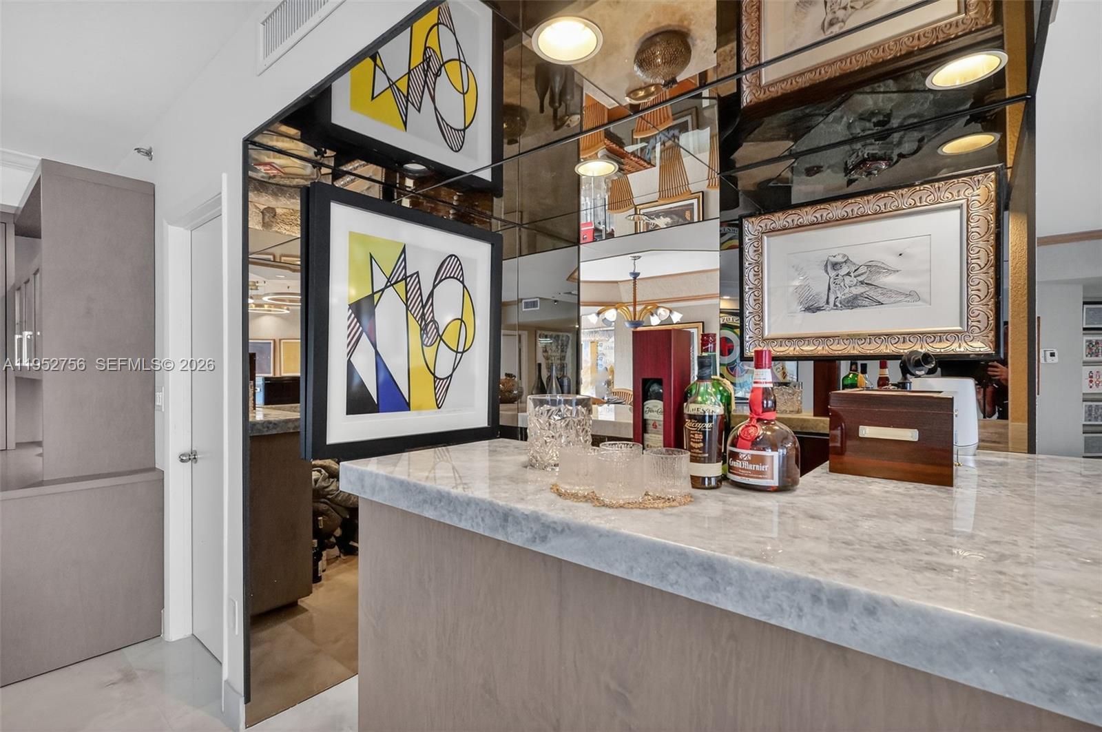 4000 ISL BLVD WILLIAMS IS - Residential