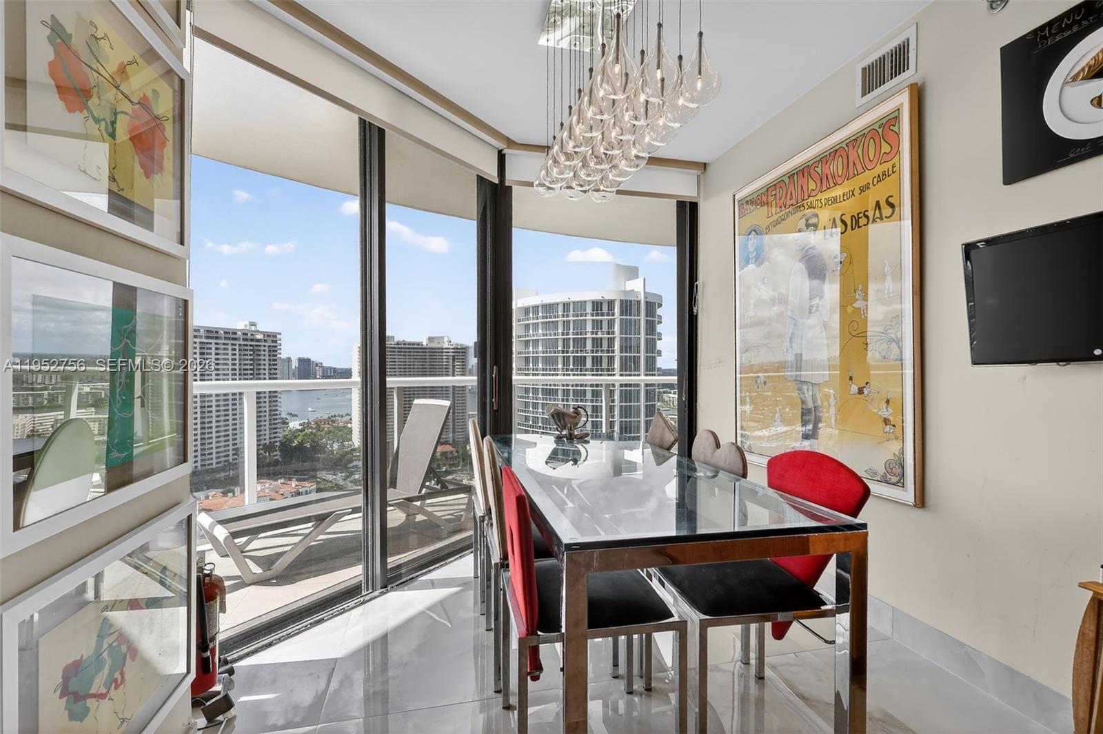 4000 ISL BLVD WILLIAMS IS - Residential