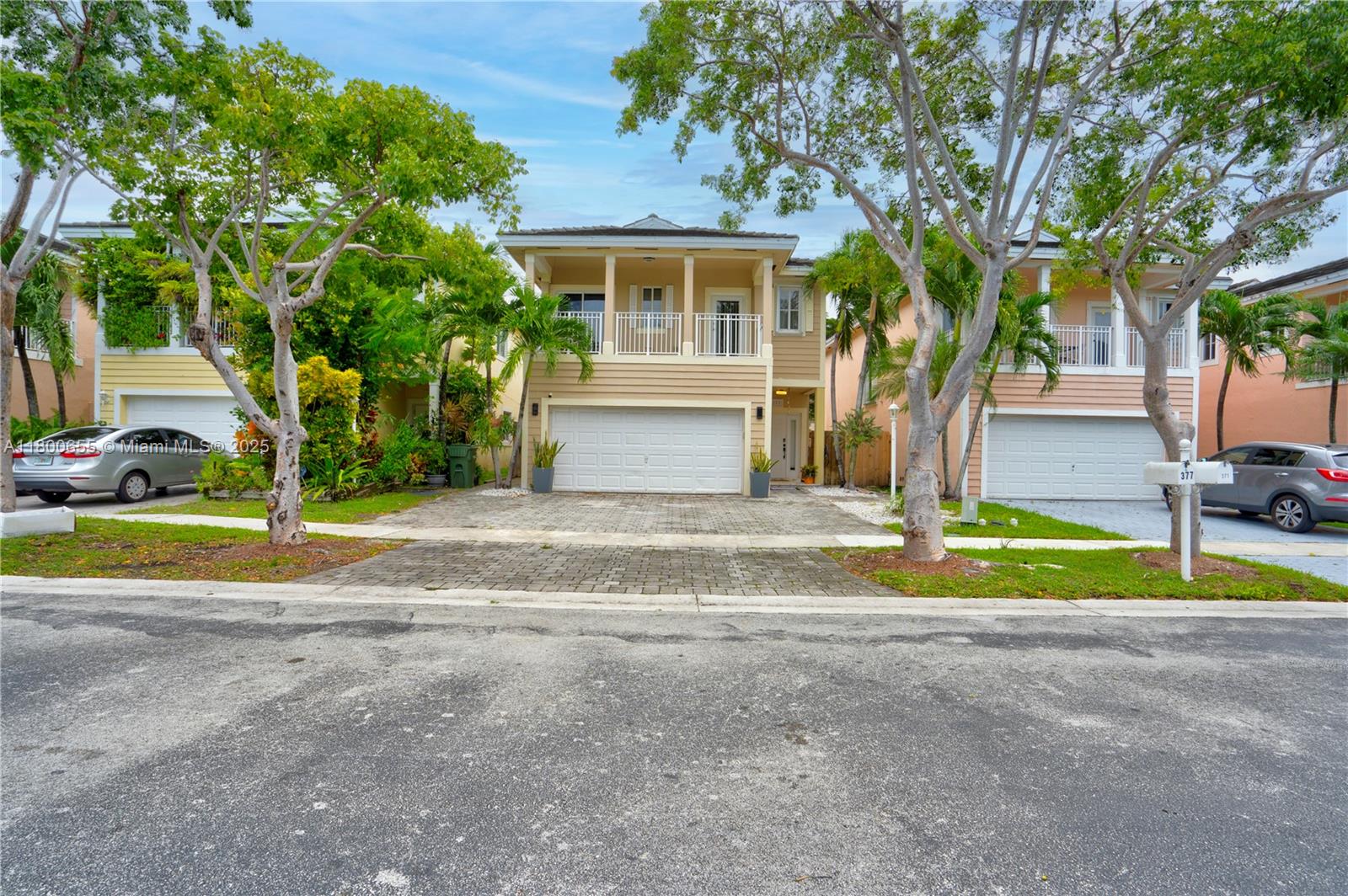 377 NE 34th Ter