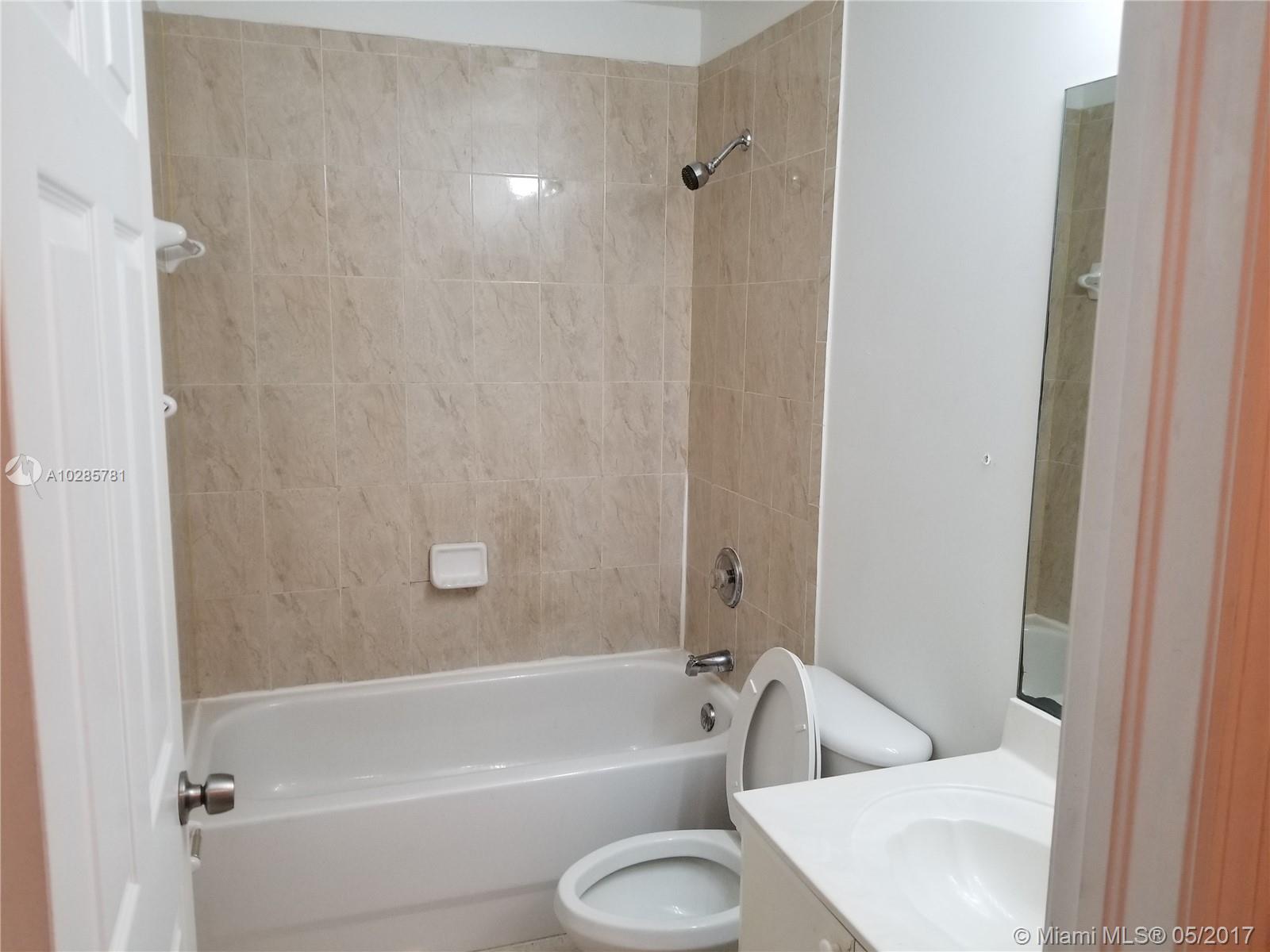 NARANJA GARDENS - Residential Lease