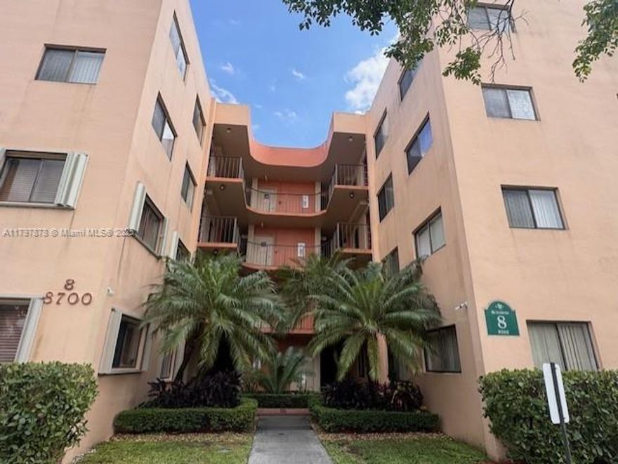 This beautiful 3-bedroom, 2-bathroom apartment is located in the peaceful, tree-lined gated community of Horizon West II. The property features a renovated kitchen with stylish countertops and high-quality appliances. The spacious living and dining rooms enjoy abundant natural light coming from the large patio area. Additionally, it is just minutes away from a variety of restaurants, shopping centers, schools, gas stations, the Turnpike, and much more.