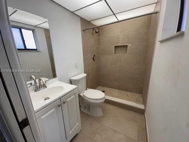 HORIZONS WEST CONDO #8 - Residential