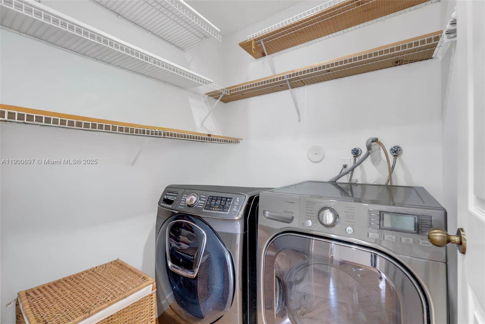 SECTOR 2-PARCELS 1 2 3 4 - Residential