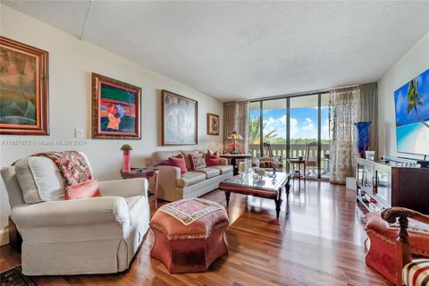 90 Edgewater Dr 501 Coral Gables FL 33133
