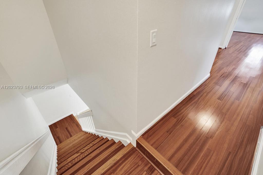 BOCA CHASE TR 9 B - Residential Lease