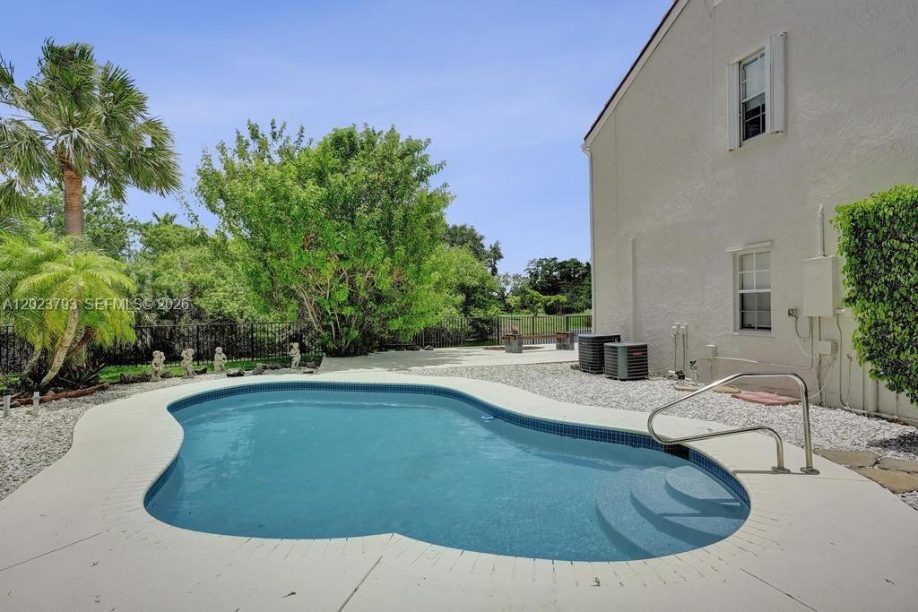 BOCA CHASE TR 9 B - Residential Lease
