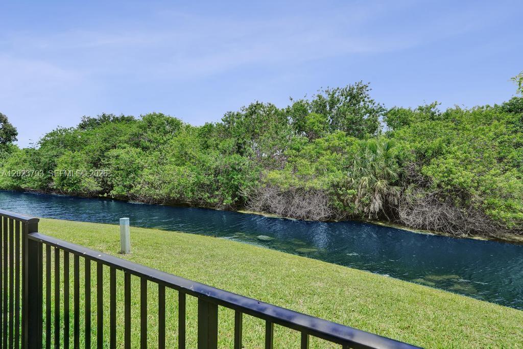 BOCA CHASE TR 9 B - Residential Lease