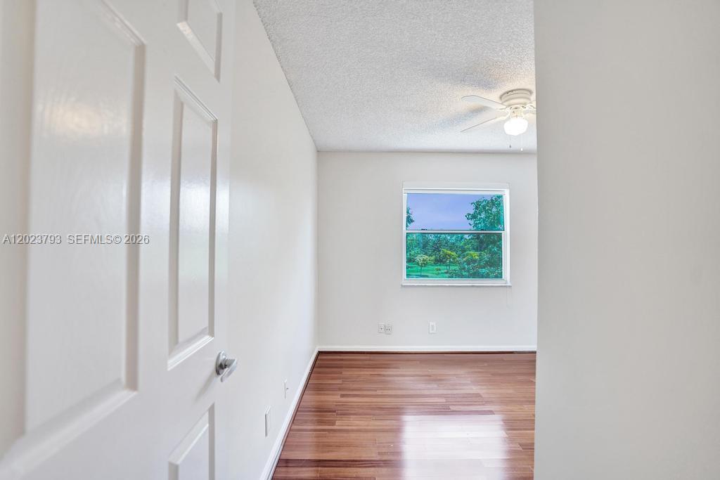 BOCA CHASE TR 9 B - Residential Lease