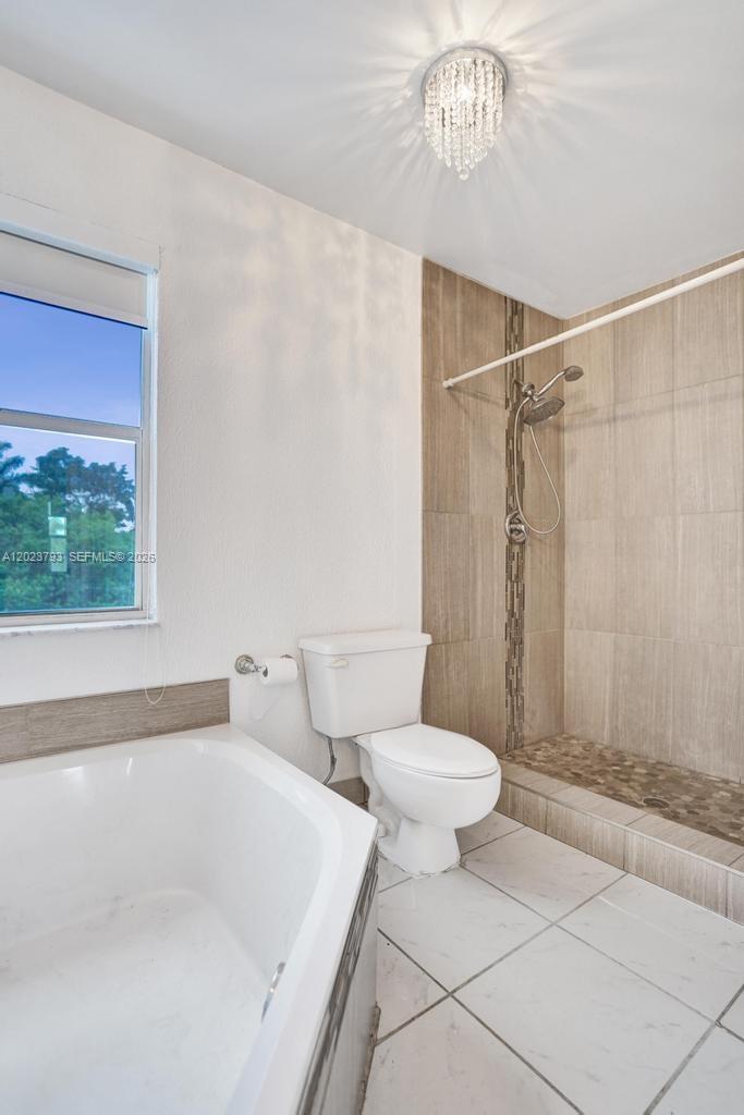 BOCA CHASE TR 9 B - Residential Lease