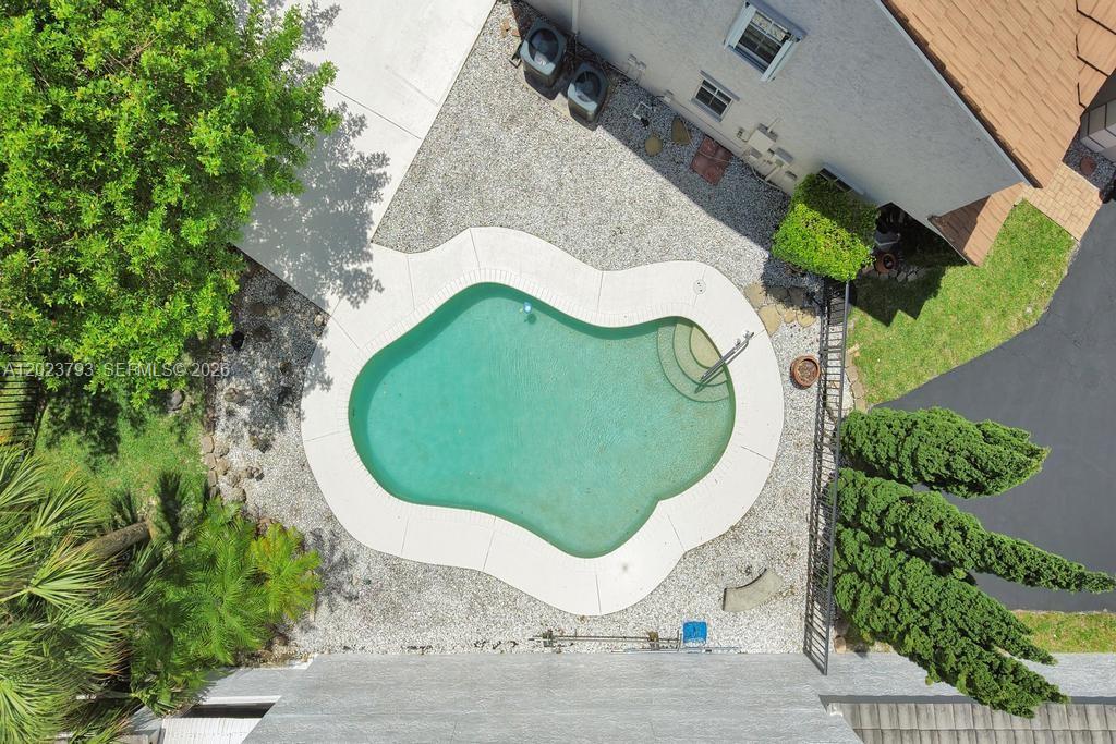 BOCA CHASE TR 9 B - Residential Lease