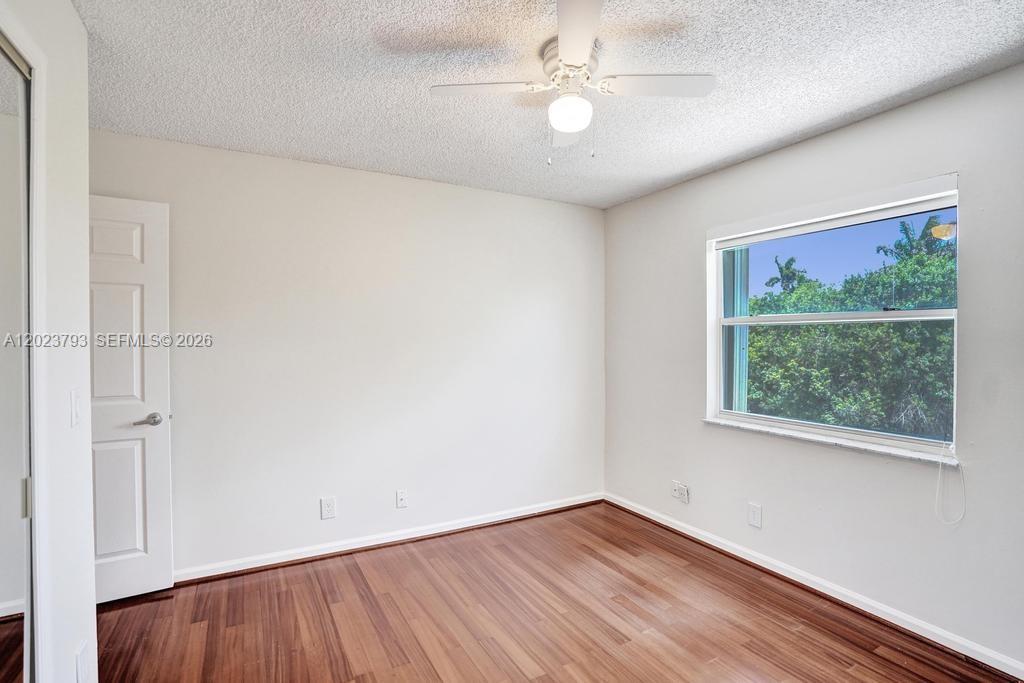 BOCA CHASE TR 9 B - Residential Lease
