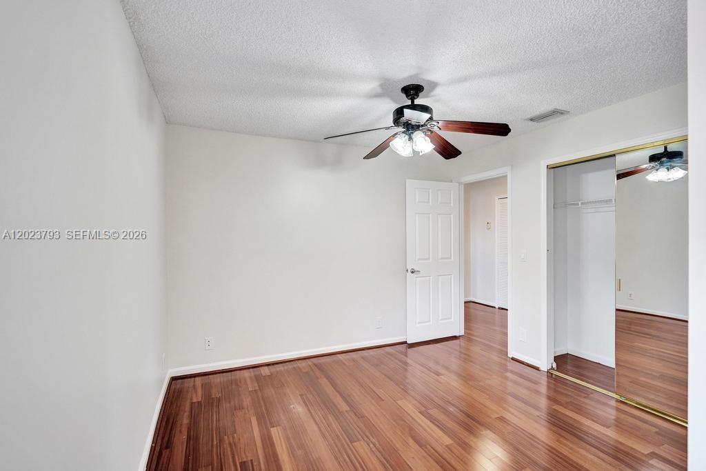 BOCA CHASE TR 9 B - Residential Lease