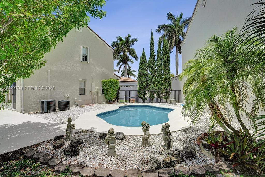 BOCA CHASE TR 9 B - Residential Lease