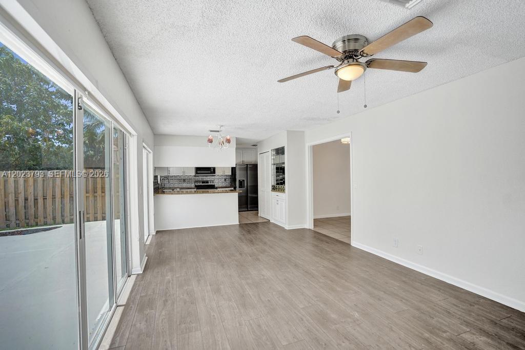BOCA CHASE TR 9 B - Residential Lease