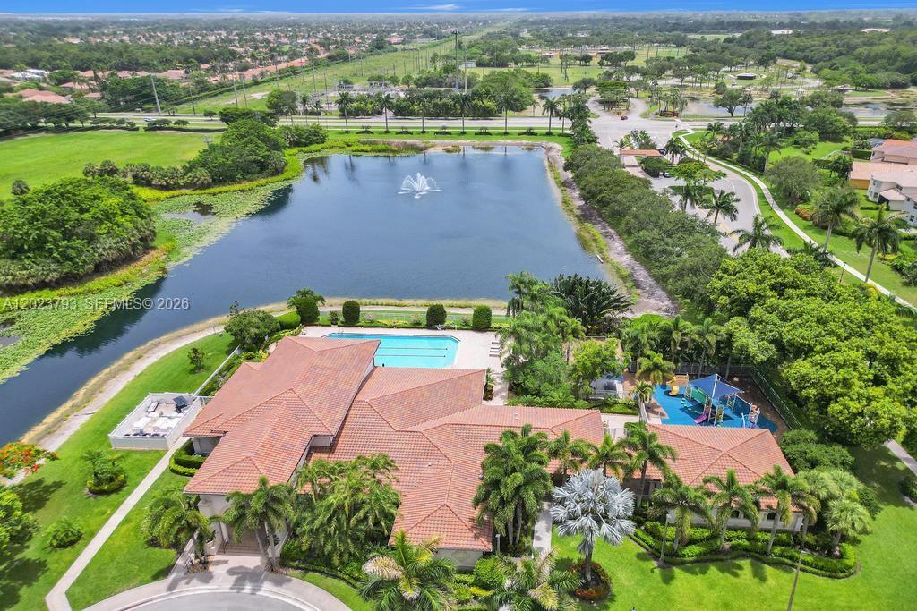 BOCA CHASE TR 9 B - Residential Lease