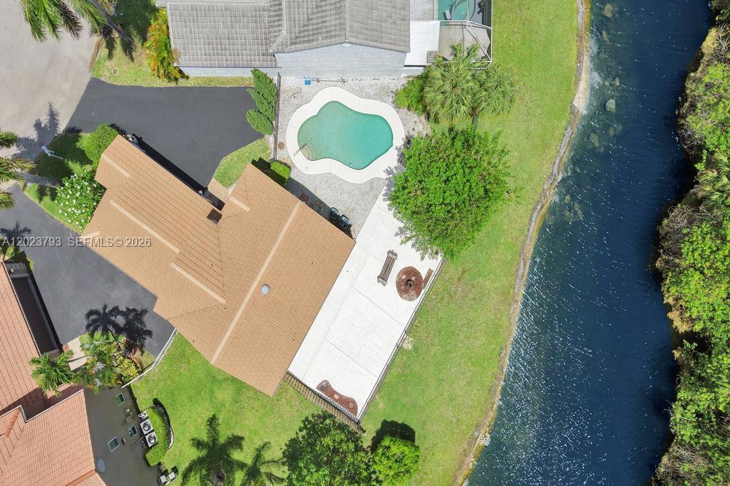BOCA CHASE TR 9 B - Residential Lease